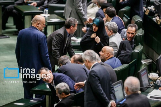 بررسی لایحه بودجه ۱۴۰۵ با حضور رئیس جمهور در مجلس شورای اسلامی