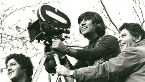 وقتی همه خواب بودیم، او رویای ما را نوشت