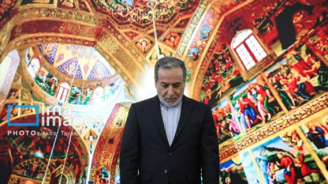 گزارش تصویری/ نشست صمیمی وزیر امور خارجه با جمعی از نخبگان