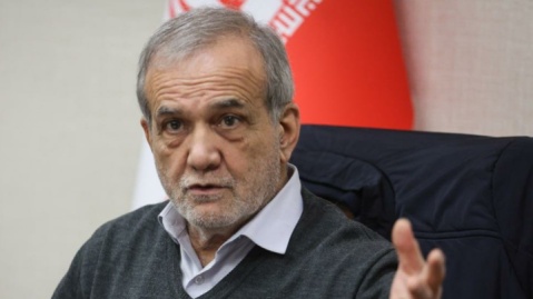 گزارش تصویری/ بازدید رئیس جمهور در معاونت راهبردی و مرکزی بررسی های استراتژیک