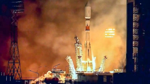 کوثر، پایا و ظفر به مدار لئو پرتاب شدند