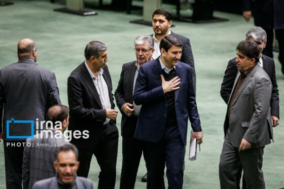 بررسی لایحه بودجه ۱۴۰۵ با حضور رئیس جمهور در مجلس شورای اسلامی