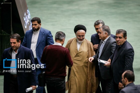 بررسی لایحه بودجه ۱۴۰۵ با حضور رئیس جمهور در مجلس شورای اسلامی