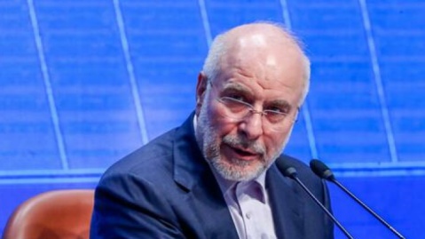 در انتصابات یک وزیر حق اصرار نداریم/ برگزاری انتخابات الکترونیکی افتخار نظام است