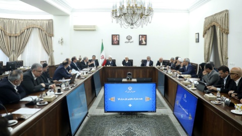 دولت در مقابل بخش خصوصی نیست/ ذهنیت ما نسبت به تجار و سرمایه‌گذاران مثبت است