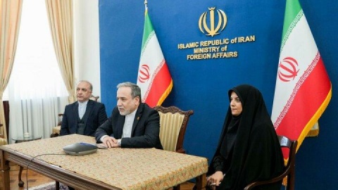 گفتگوی تلفنی وزیر امور خارجه با کارکنان سفارت ایران در ونزوئلا