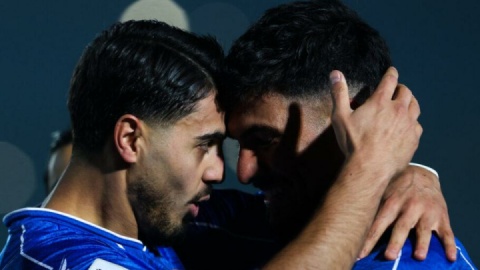 فولاد هرمزگان کنار کشید