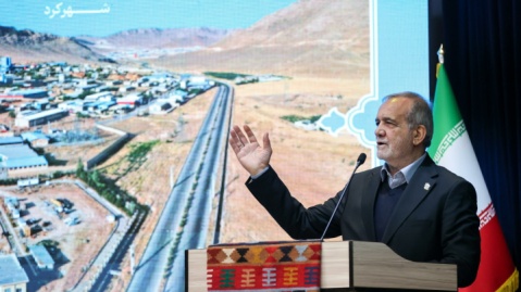 رئیس‌جمهور: دانشگاه‌های نسل جدید مشکلات جامعه را حل می‌کنند/ تلاش دولت برای تحقق عدالت