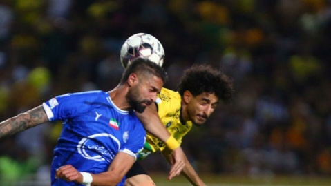 ساعت دیدار سپاهان و استقلال تغییر کرد