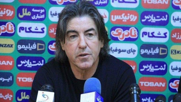 ساپینتو: کار بزرگی انجام دادیم / رضاییان را اخراج نکردم