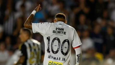 تمدید قرارداد نیمار با سانتوس