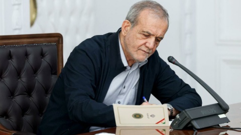 استاد مهدوی‌راد نقش ماندگاری درتعمیق عقلانیت دینی و آزاداندیشی علمی ایفا کرده است