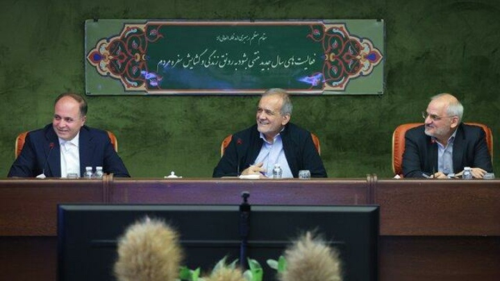 پزشکیان: مسیر خدمت‌رسانی بدون وقفه ادامه دارد