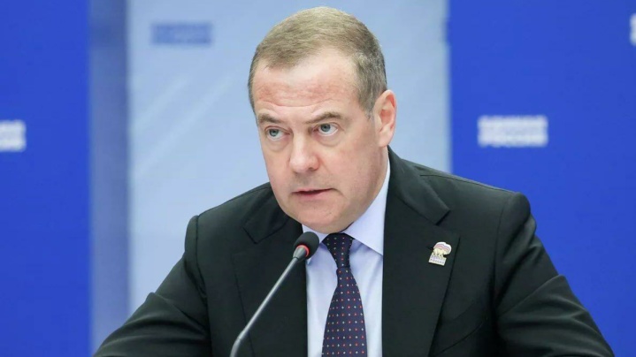 مدودف: فنلاند باید تاوان روس‌هراسی خود را بپردازد