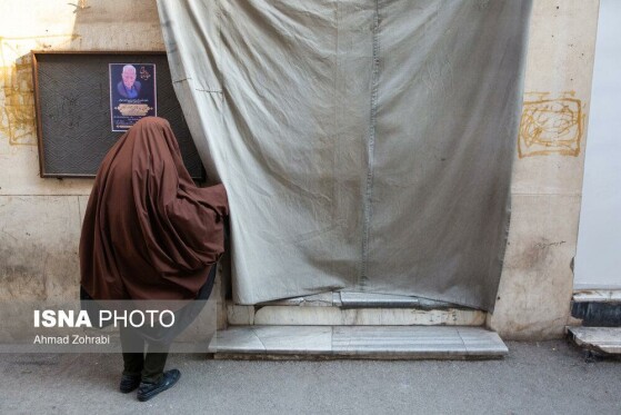 مراسم عمامه گذاری طلاب در روز میلاد امام علی(ع)