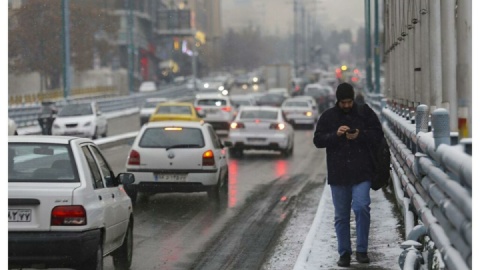 سرما همراه با آلودگی هوا در تهران تا پایان هفته ماندگار است