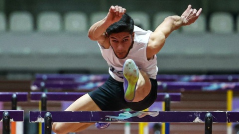 گزارش تصویری/ مسابقات دومیدانی در سالن قهرمانی کشور