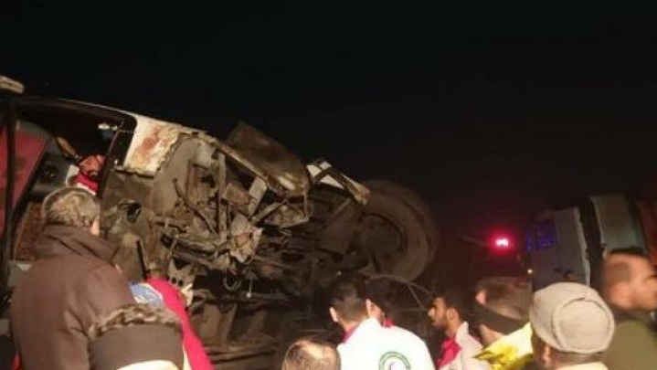 واژگونی اتوبوس در جاده گرمسار