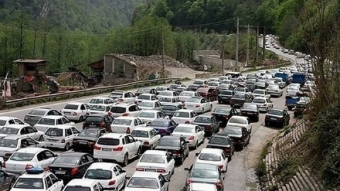 ترافیک سنگین در هراز و آزادراه‌های تهران–پردیس و قزوین–کرج