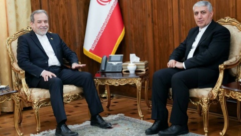 تاکید عراقچی بر توسعه مناسبات همه‌جانبه ایران و جمهوری آذربایجان