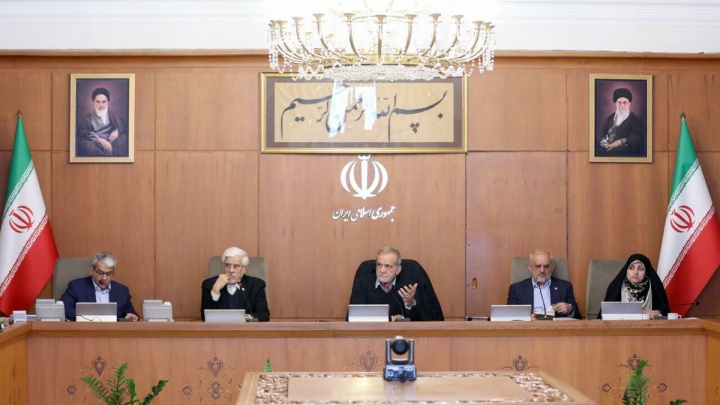 پزشکیان: احترام به مردم و شنیدن مطالبات آنان، اصل حکمرانی دولت است