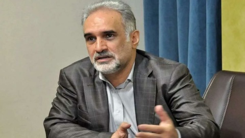 باید زمینه فرصت طلبی خارجی ها را از بین برد