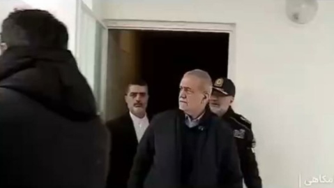 فیلم/ بازدید میدانی رئیس‌جمهور از پروژه شهرک ۱۵۰۰ واحدی «یا فاطمة‌الزهرا (س)»