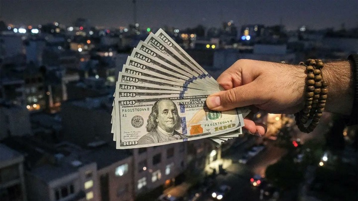 دلار تک‌نرخی شد؛ پایان ارز ترجیحی
