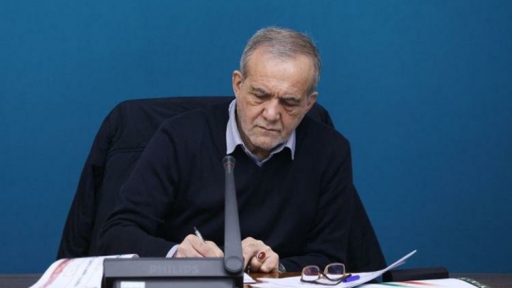 ملت ایران به طراحی‌های شوم دشمنان پاسخ کوبنده‌ای دادند