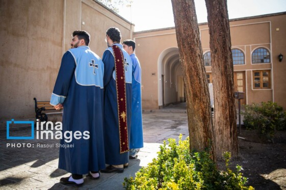 مراسم «تقدس آب و عشای ربانی» در کلیسای بیت اللحم اصفهان