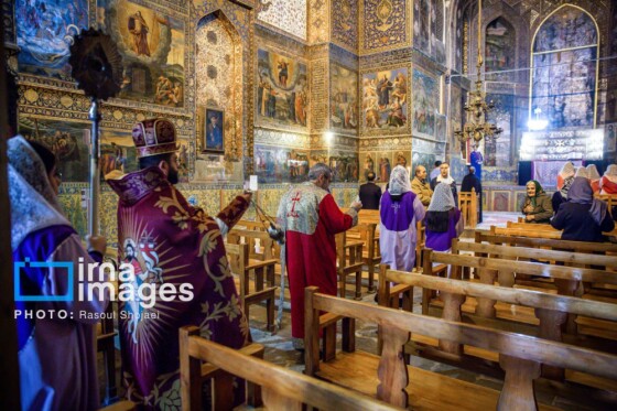 مراسم «تقدس آب و عشای ربانی» در کلیسای بیت اللحم اصفهان