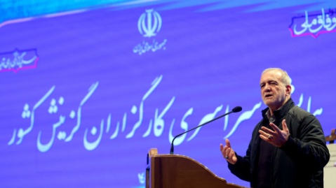 اگر دانشجو معترض است ما مقصریم/ کاری کنیم مردم به انقلاب خوش‌بین باشند