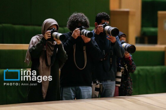 حضور وزیر اقتصاد در جلسه علنی مجلس شورای اسلامی