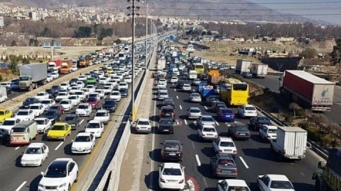 راه‌های شمالی بدون مشکل جوی، اما ترافیک در ورودی تهران سنگین است