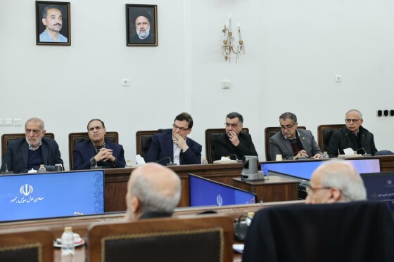 جلسه بررسی ارتقاء علم و فناوری کشور