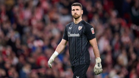 دروازه‌بان اسپانیا در جام جهانی کیست؟