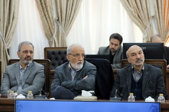 جلسه بررسی ارتقاء علم و فناوری کشور