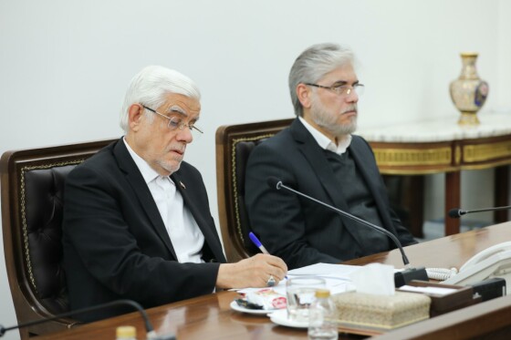 جلسه بررسی ارتقاء علم و فناوری کشور