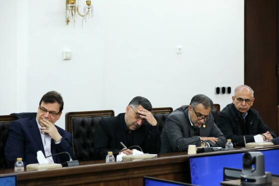 جلسه بررسی ارتقاء علم و فناوری کشور