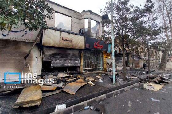 تخریب و آتش سوزی اماکن عمومی رشت