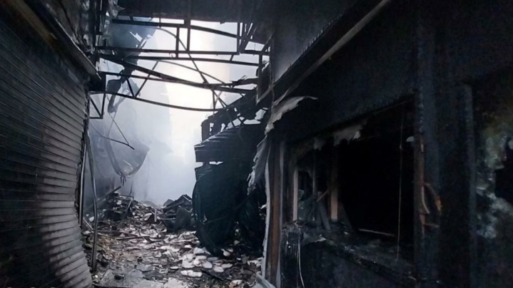 خسارت شدید اغتشاشگران به 500 مغازه رشت/ تخریب ۱۶ شعبه بانک و ۱۱ اداره دولتی