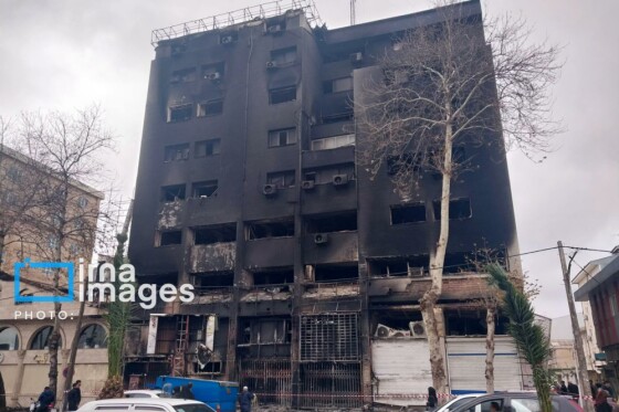 تخریب و آتش سوزی اماکن عمومی رشت