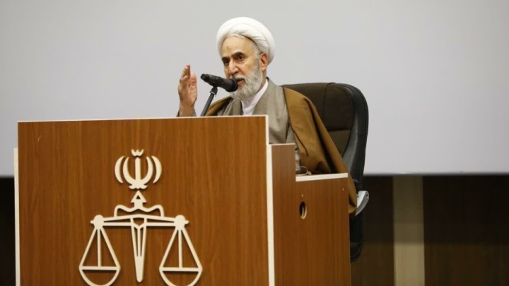 جبران خسارت اغتشاشات اخیر باید از حامیان «فتنه سلطنت» مطالبه شود