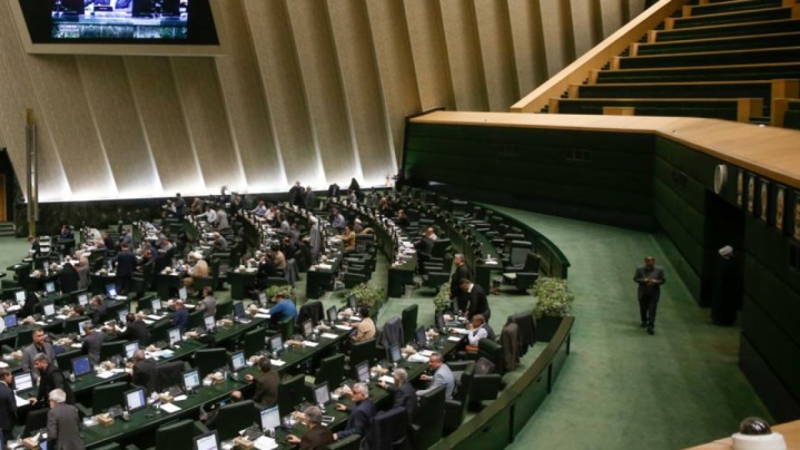 طرح نحوه برگزاری تجمعات و راهپیمایی‌ها به زودی در مجلس بررسی‌ می‌شود