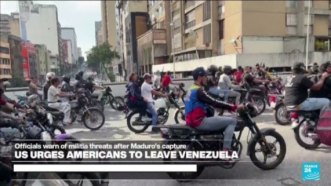 اتباع آمریکایی ونزوئلا را ترک کنند