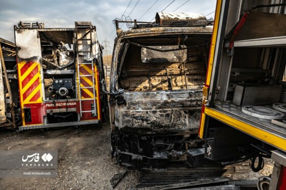 تخریب خودروهای امدادی آتشنشانی توسط اغتشاشگران
