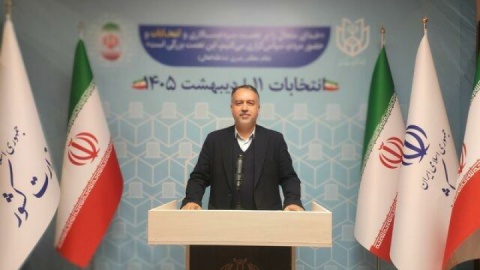 چند نفر تا کنون در انتخاباتهای شوراهای اسلامی شهر و مجلس خبرگان ثبت نام کردهاند؟