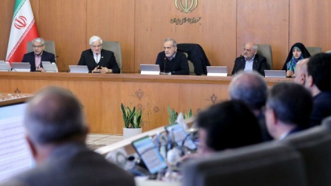 دعوت هیات دولت از مردم برای حضور در راهپیمایی «همبستگی ملی و تکریم صلح و دوستی»