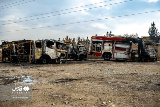 تخریب خودروهای امدادی آتشنشانی توسط اغتشاشگران