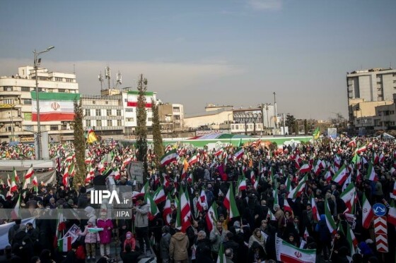 منبع: ایران